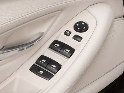 2012 BMW 5 Series 528i xDrive