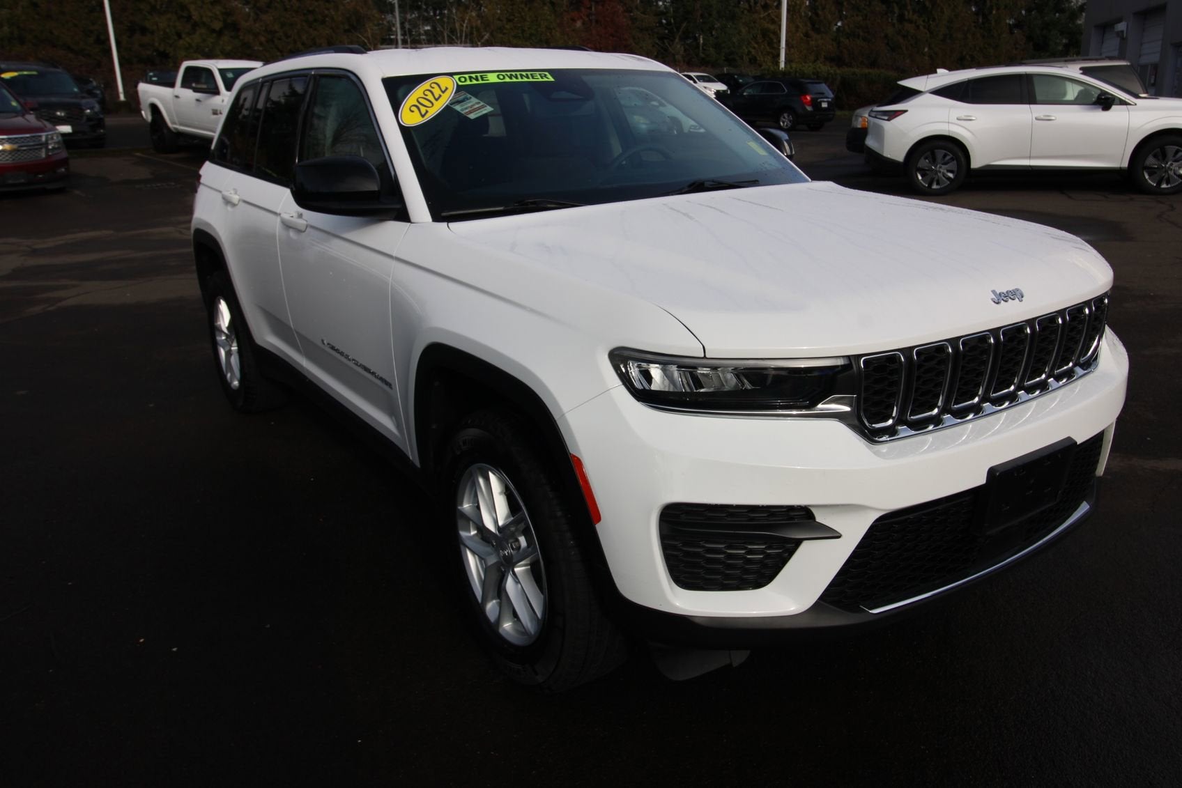 2023 Jeep Grand Cherokee Laredo