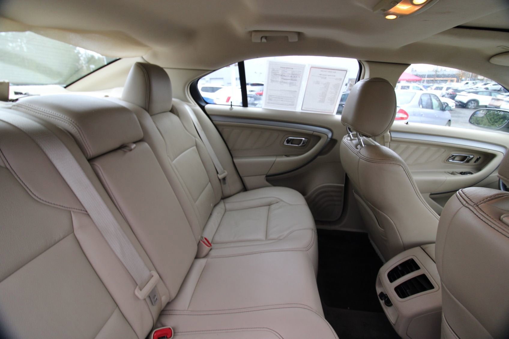 2013 Ford Taurus SEL