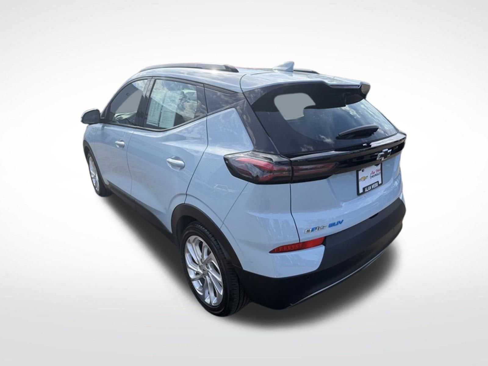 2023 Chevrolet Bolt EUV LT