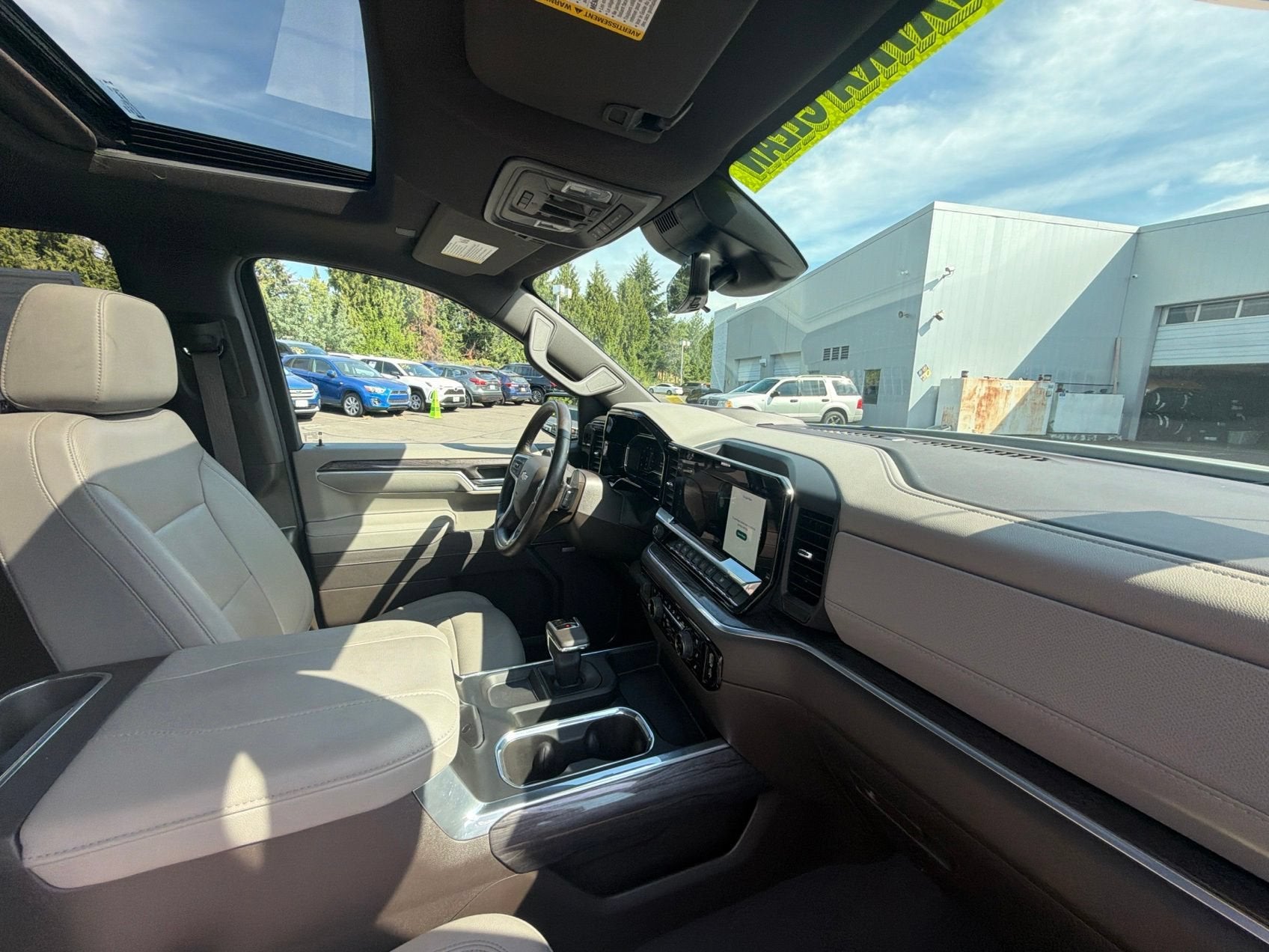 2025 Chevrolet Silverado 1500 LTZ