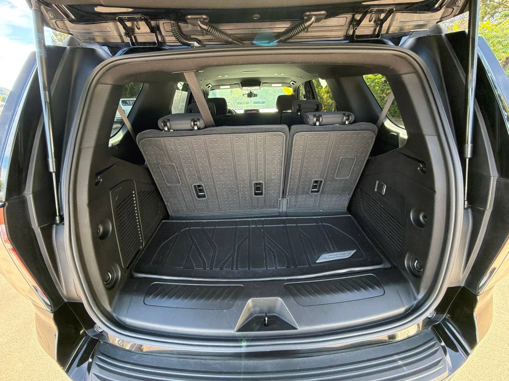 2022 Chevrolet Tahoe LS