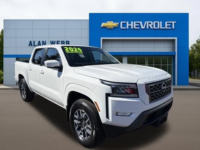 2024 Nissan Frontier SL