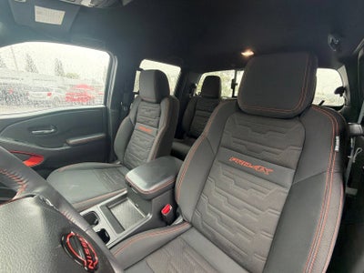 2025 Nissan Frontier Crew Cab PRO-4X 4x4