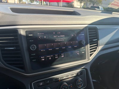2021 Volkswagen Atlas 3.6L V6 SE w/Technology R-Line