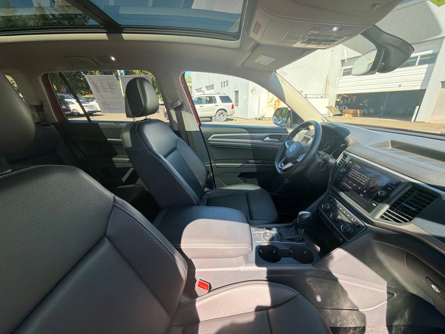 2021 Volkswagen Atlas 3.6L V6 SE w/Technology R-Line