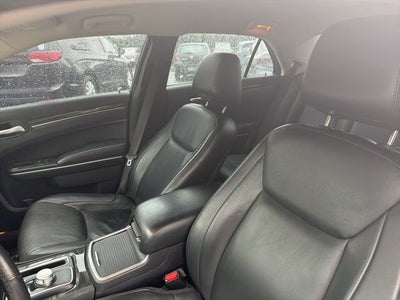 2018 Chrysler 300 Touring L