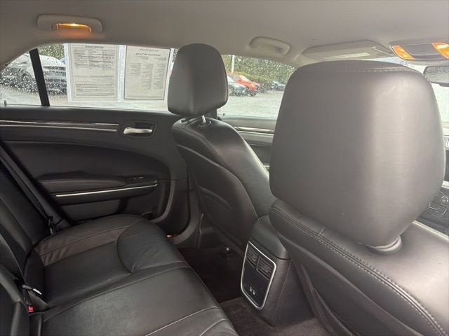 2018 Chrysler 300 Touring L