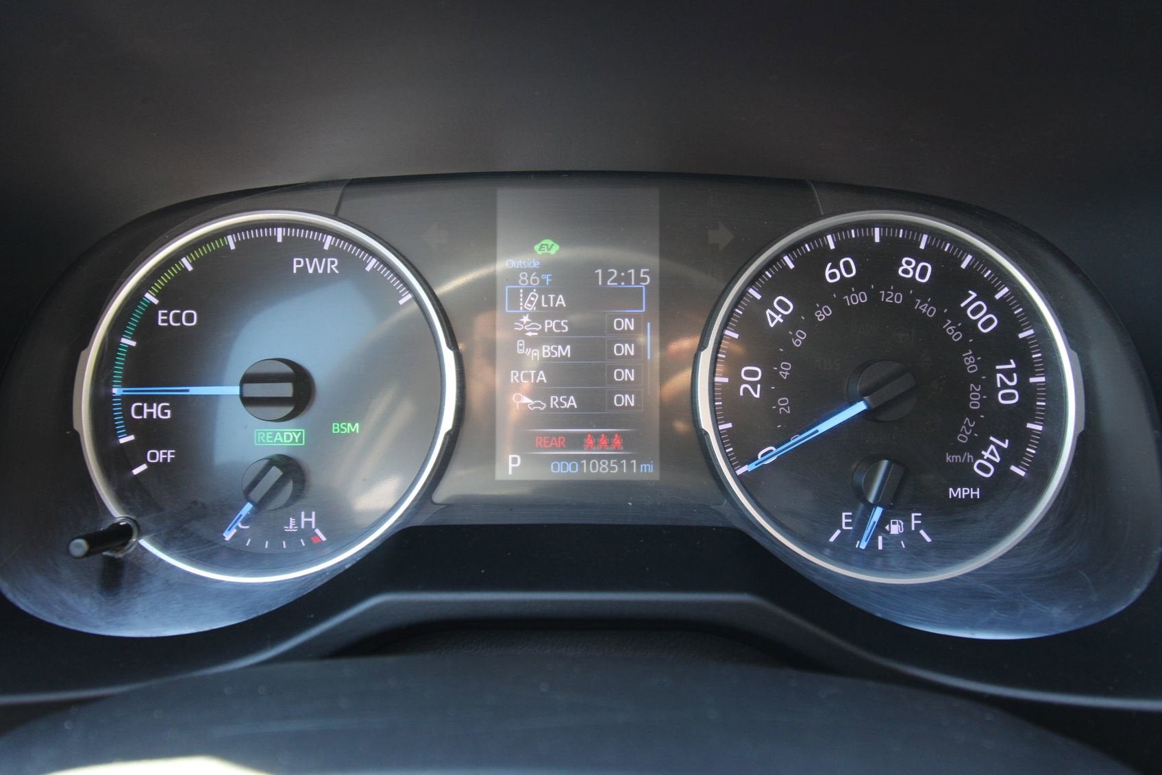 2020 Toyota RAV4 Hybrid XLE