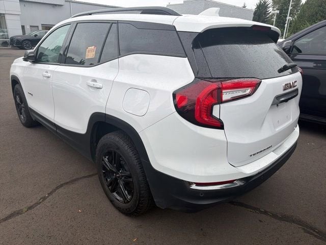 2024 GMC Terrain AT4