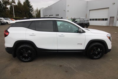 2022 GMC Terrain AT4