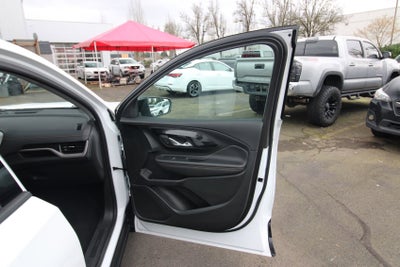 2022 GMC Terrain AT4