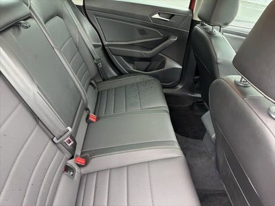 2022 Volkswagen Jetta SE