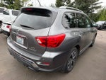 2017 Nissan Pathfinder Platinum