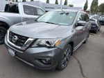 2017 Nissan Pathfinder Platinum