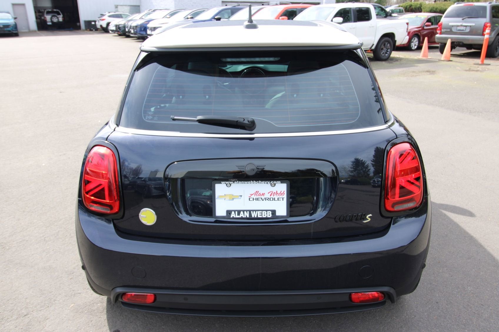 2022 MINI Hardtop 2 Door Cooper SE