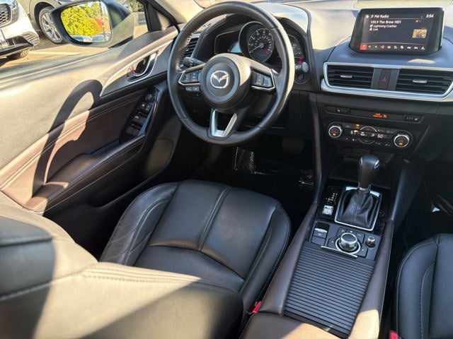 2018 Mazda Mazda3 Touring