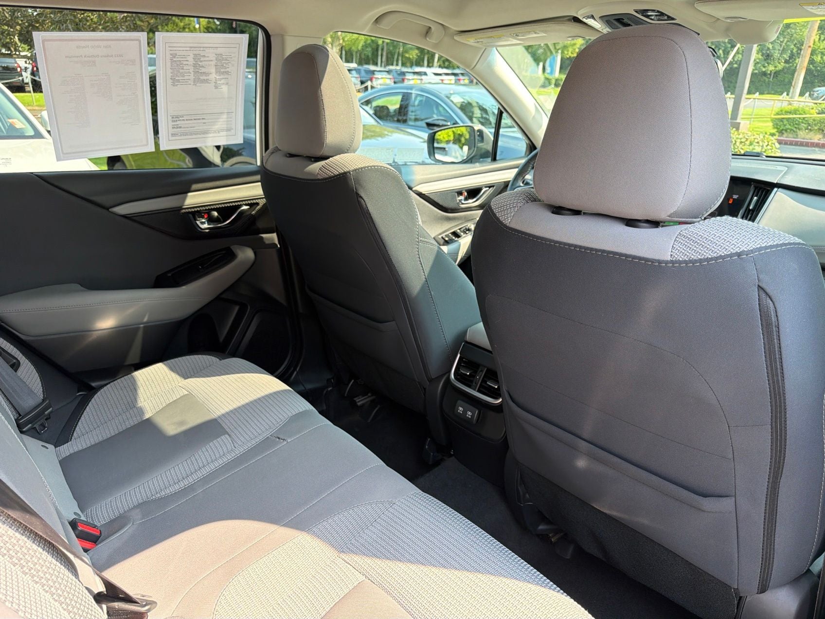 2022 Subaru Outback Premium