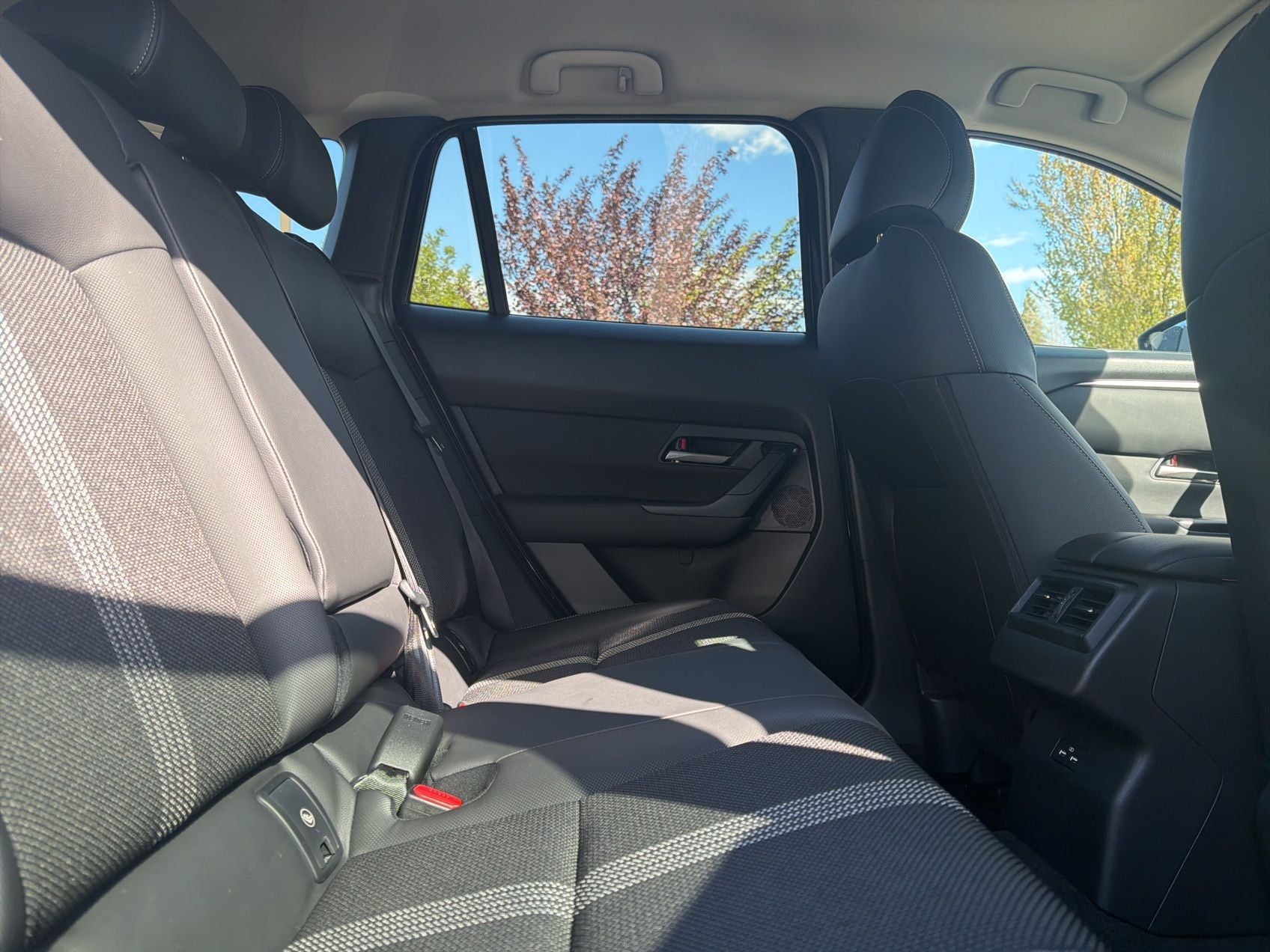 2024 Mazda Mazda CX-50 2.5 S Preferred Package