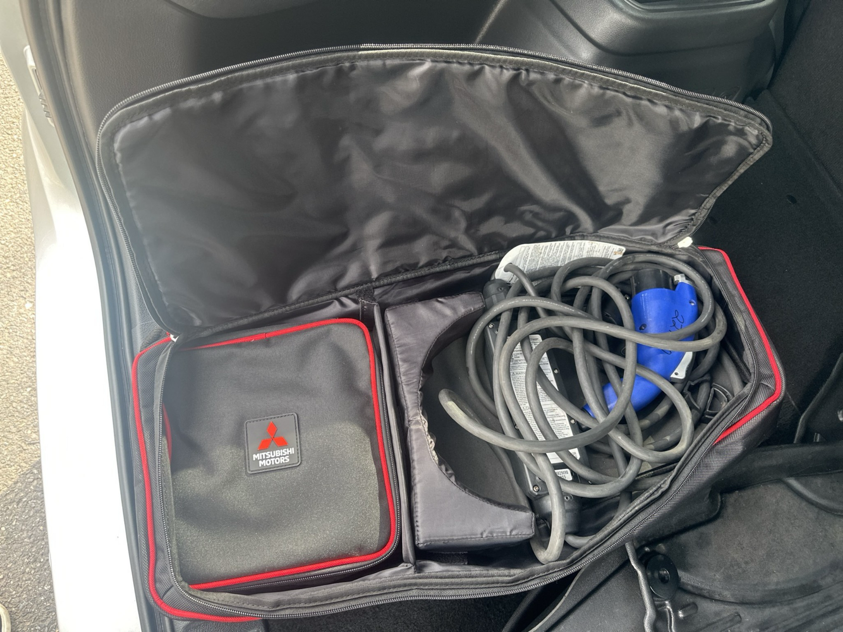 2022 Mitsubishi Outlander PHEV SEL