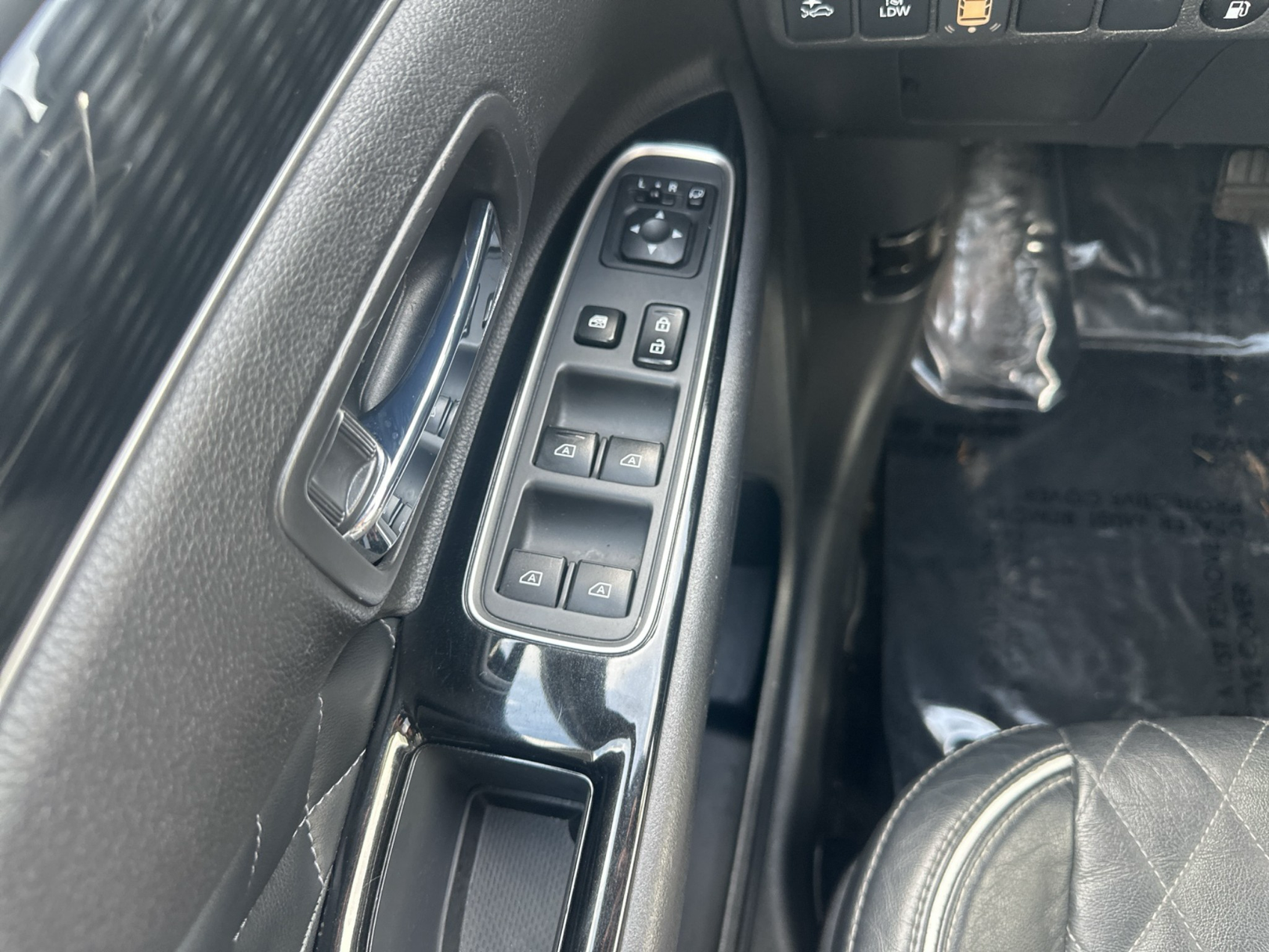 2022 Mitsubishi Outlander PHEV SEL