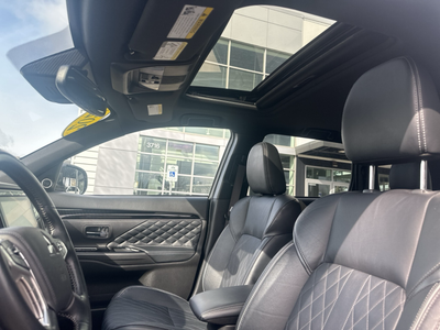 2022 Mitsubishi Outlander PHEV SEL