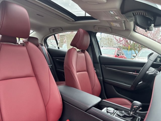 2025 Mazda Mazda3 2.5 S Carbon Edition