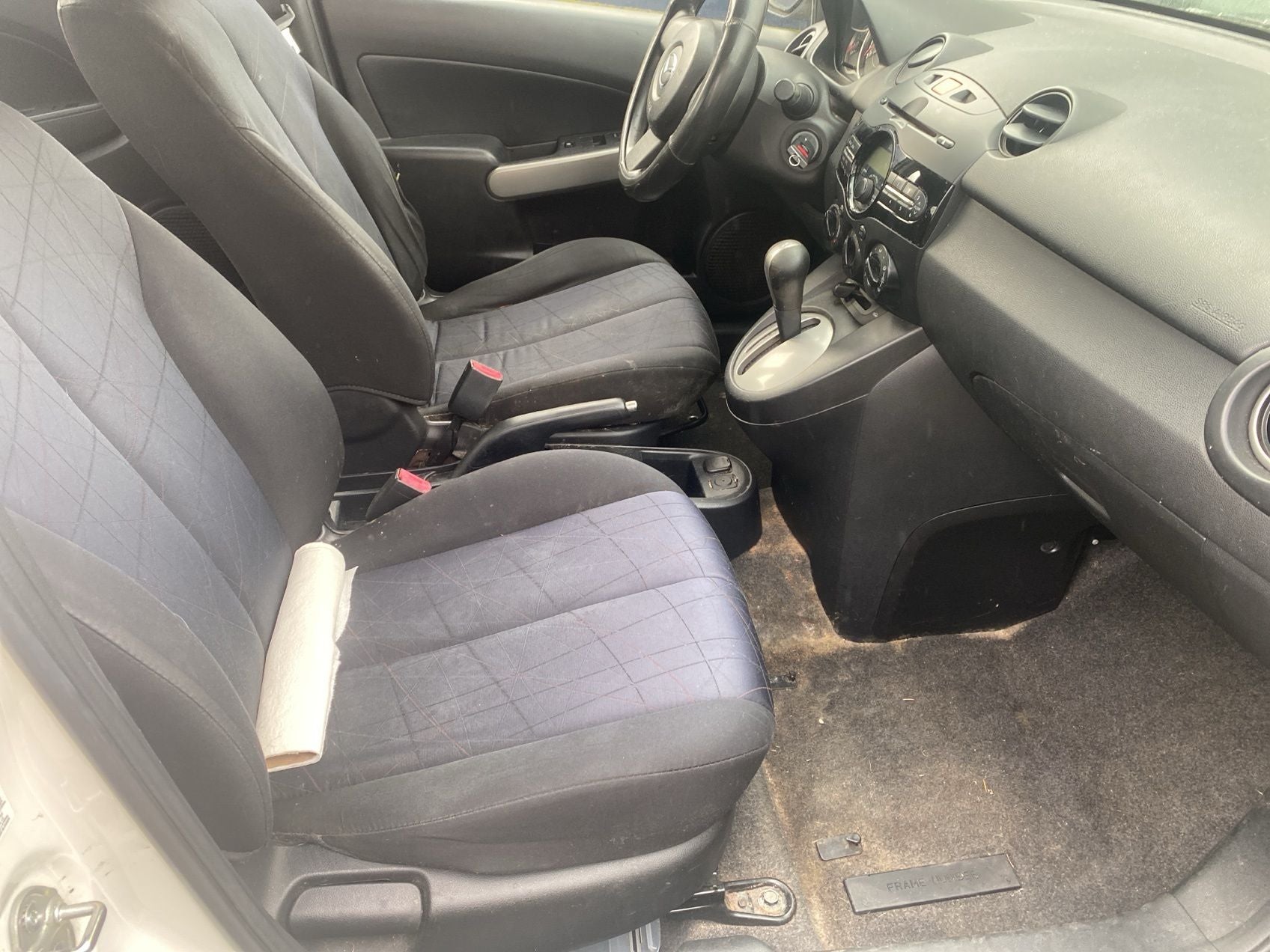 2011 Mazda Mazda2 Sport