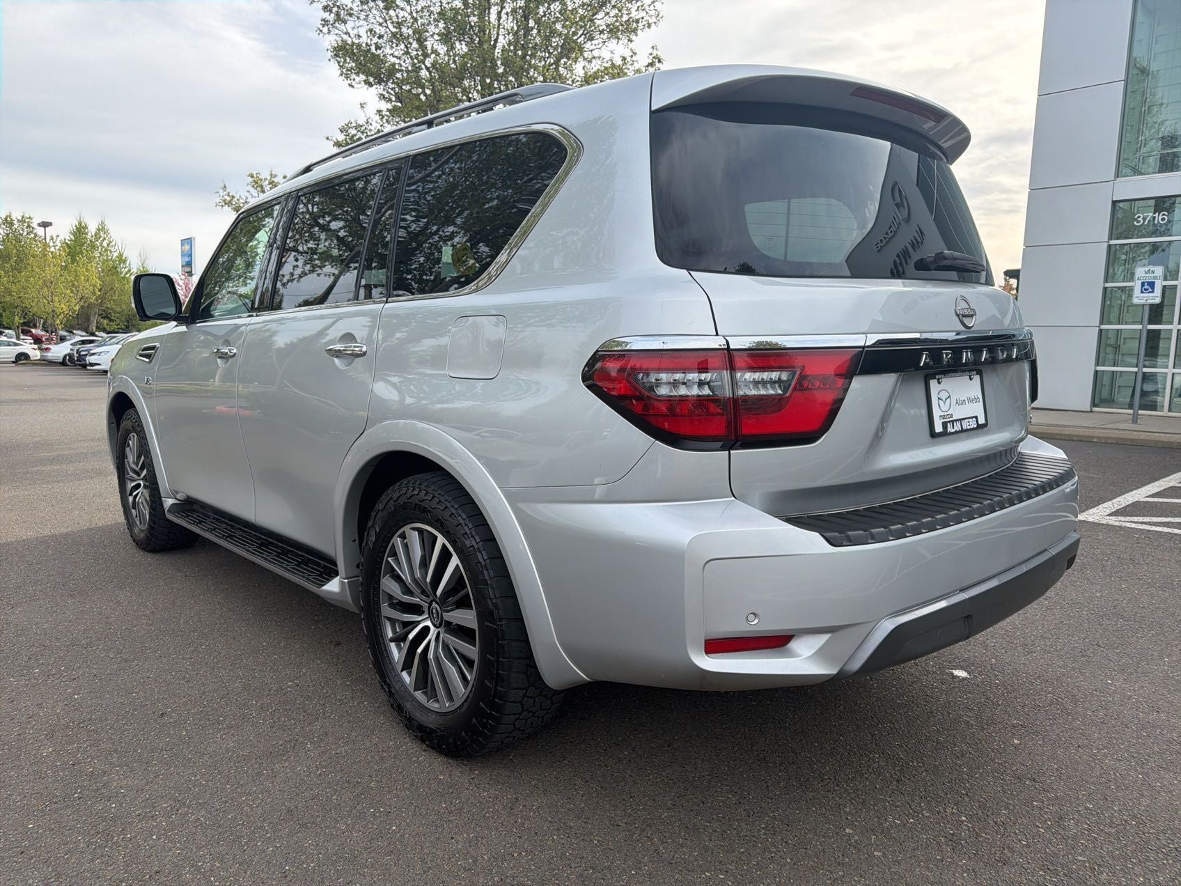 2021 Nissan Armada SL