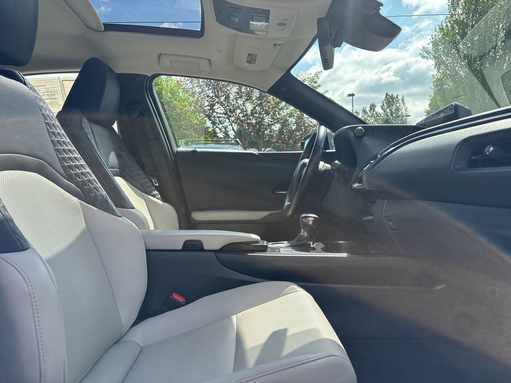 2019 Lexus UX 250h Base