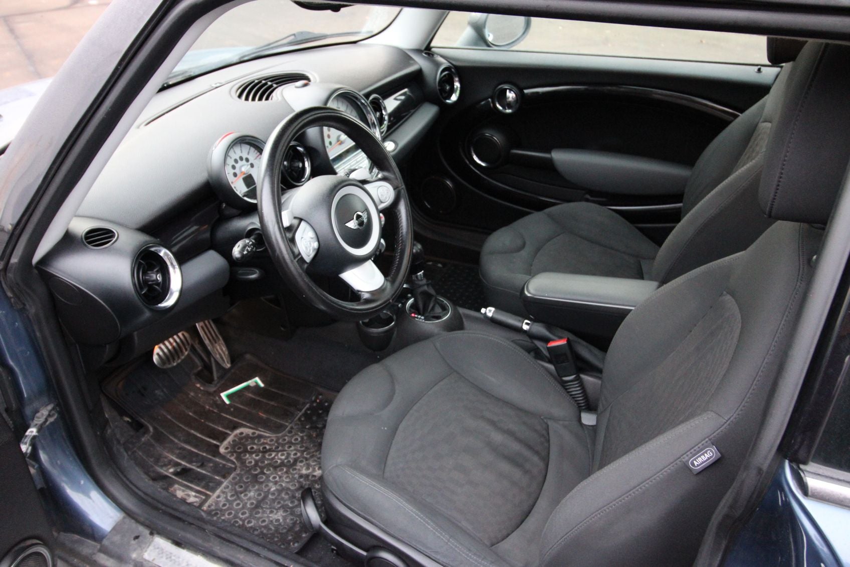 2010 MINI Hardtop 2 Door Cooper S