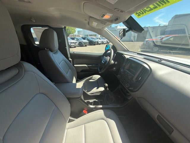 2015 GMC Canyon Base 6-Speed Manual