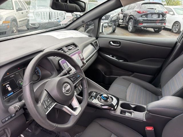 2025 Nissan Leaf SV Plus