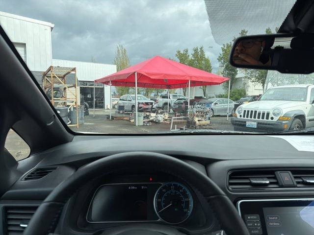 2025 Nissan Leaf SV Plus