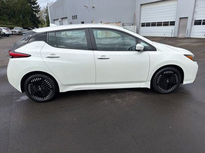 2025 Nissan Leaf SV Plus