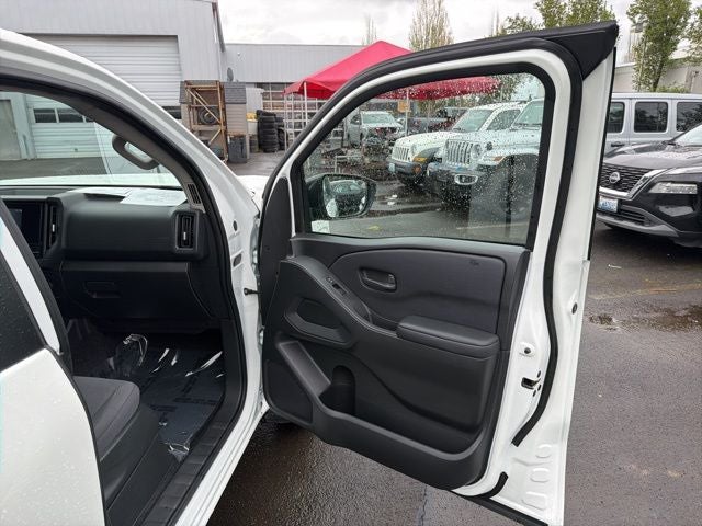 2025 Nissan Frontier S