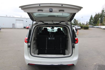 2021 Chrysler Pacifica Touring