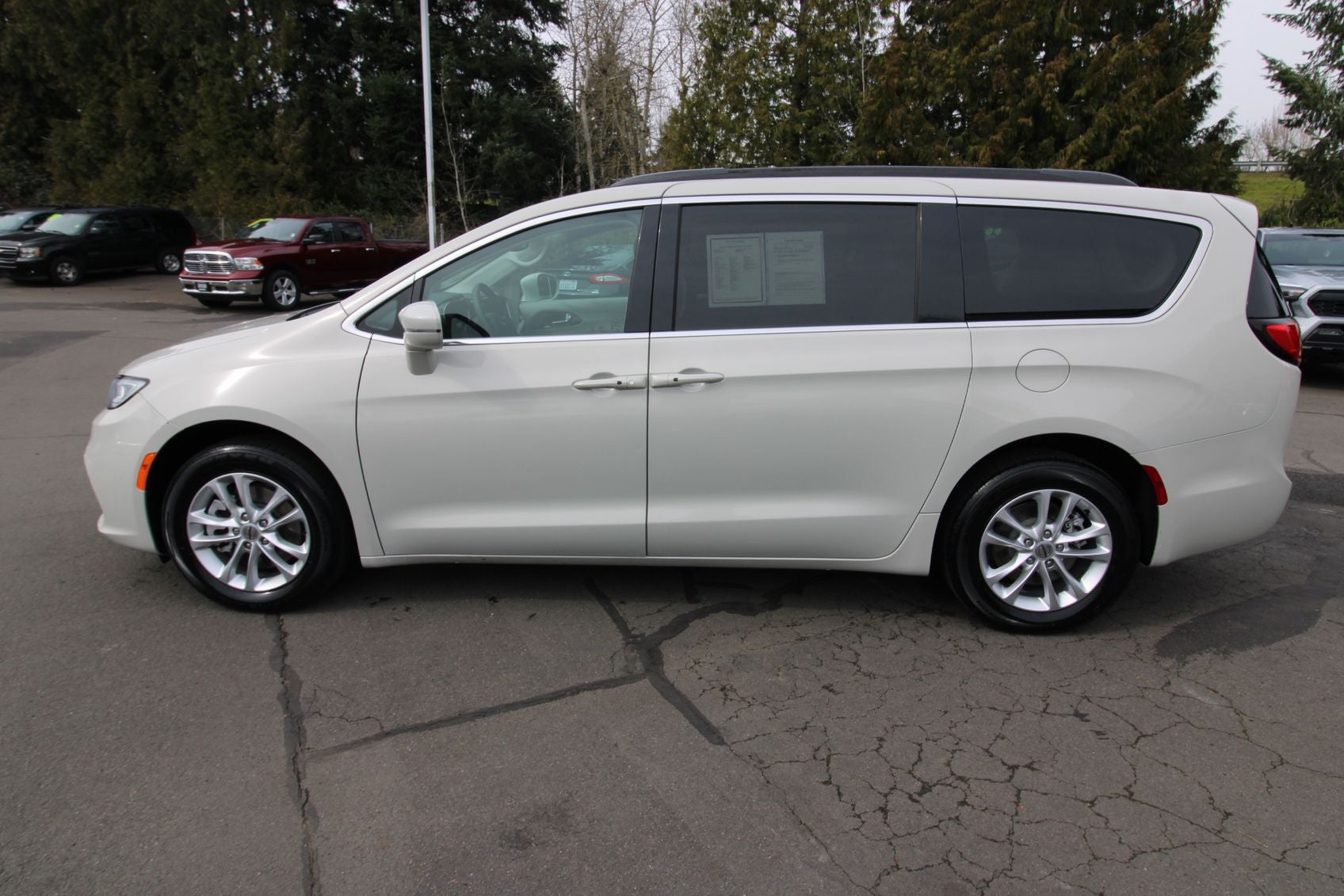 2021 Chrysler Pacifica Touring