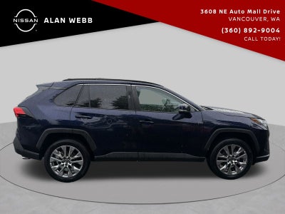 2022 Toyota RAV4 XLE Premium