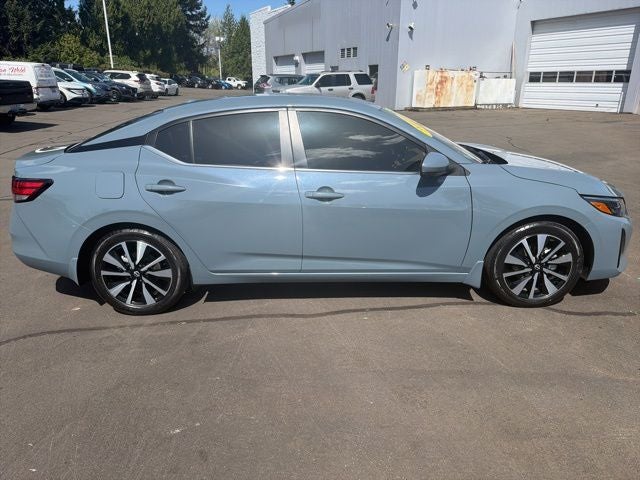 2024 Nissan Sentra SV Premium
