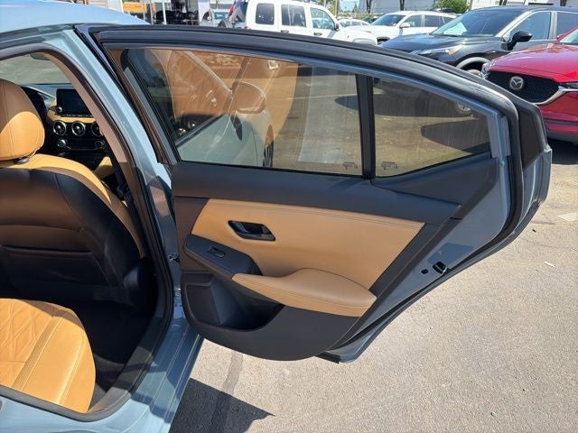 2024 Nissan Sentra SV Premium