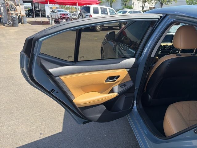 2024 Nissan Sentra SV Premium