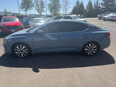 2024 Nissan Sentra SV Premium