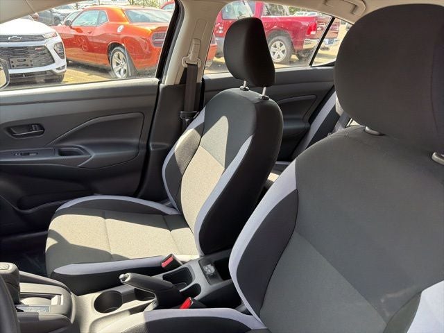 2025 Nissan Versa 1.6 S