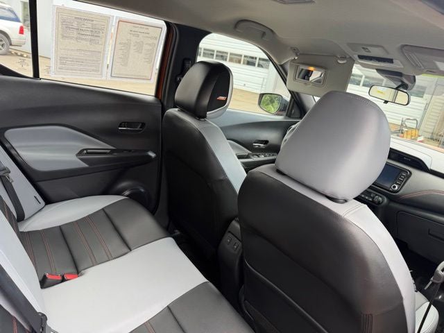 2024 Nissan Kicks SR