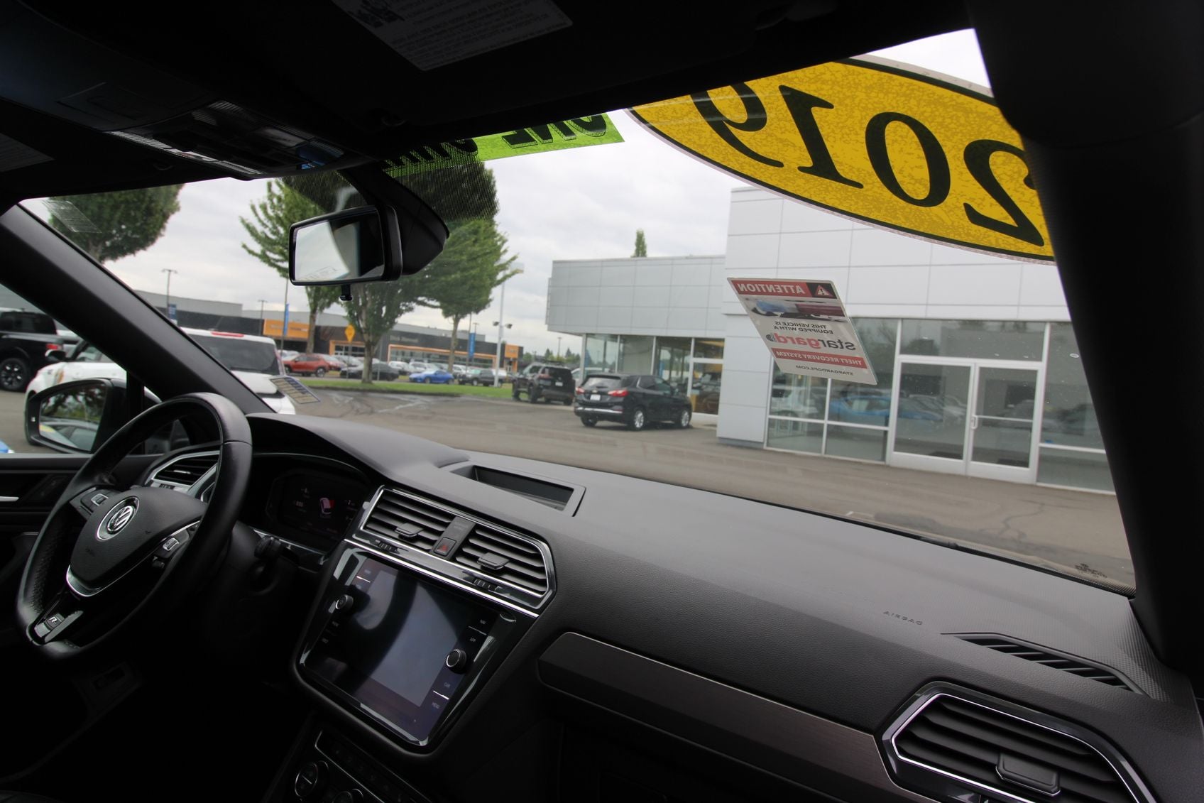 2019 Volkswagen Tiguan 2.0T SEL R-Line 4Motion