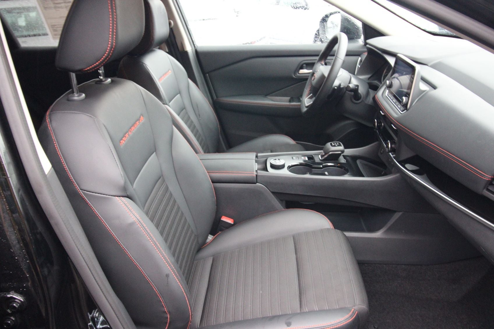 2025 Nissan Rogue Rock Creek Certified