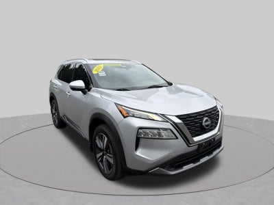 2022 Nissan Rogue SL