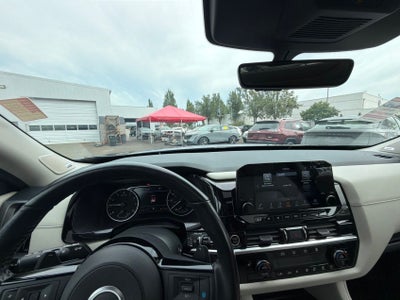2023 Nissan Pathfinder SL