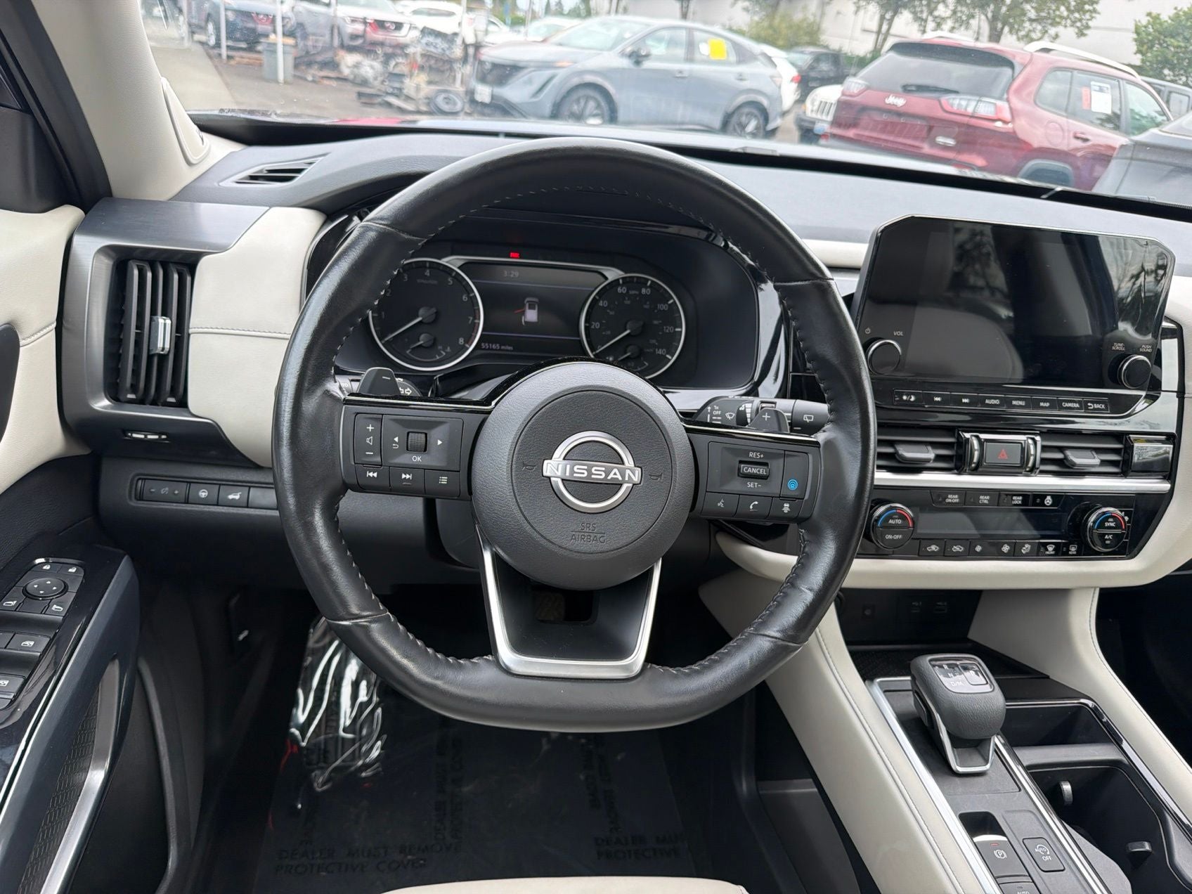 2023 Nissan Pathfinder SL